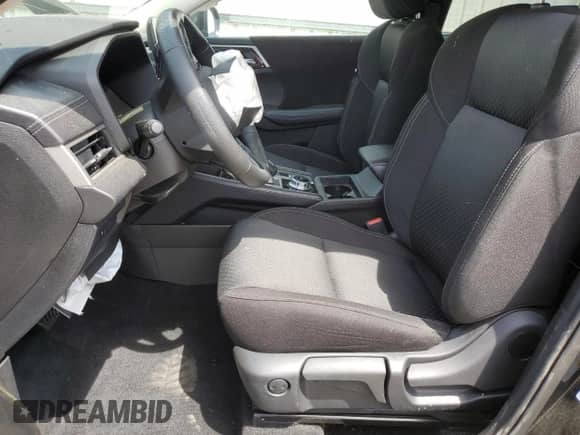 2024 Mitsubishi Outlander ES with VIN JA4J3UA84RZ083796, listed as a Copart auction lot 54502975 with 18,624 mi miles and Salvage title. Bid and sale history available at DreamBid. Image 7.