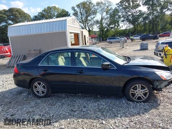 2006 Honda Accord LX SE with VIN 1HGCM56366A022735, listed as a IAAI auction lot 43169642 with 135,650 mi miles and . Bid and sale history available at DreamBid. Image 13.