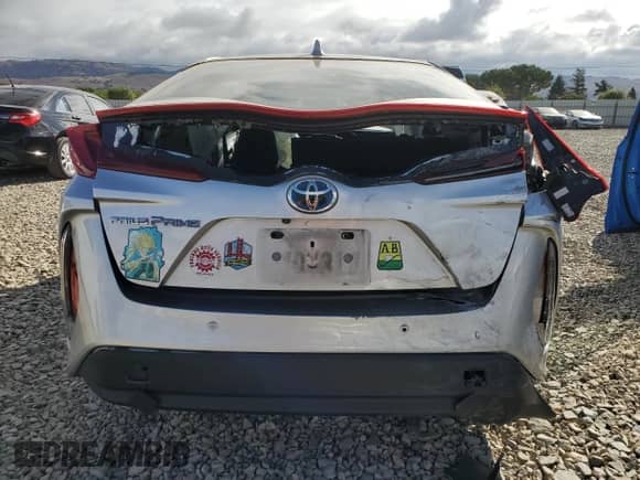 2017 Toyota Prius Premium z VIN JTDKARFP2H3032635, wystawiony jako Copart lot #71489765 z przebiegiem 223 064 mil mil oraz Szkoda całkowita • Salvage title. Historia ofert i sprzedaży dostępna na DreamBid. Obrazek 6.