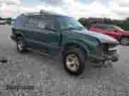 2002 Chevrolet Blazer LS z VIN 1GNCS13W72K150263, wystawiony jako Copart lot #66051005 z przebiegiem 103 669 mil mil oraz Szkoda całkowita • Salvage title. Historia ofert i sprzedaży dostępna na DreamBid. Obrazek 4.