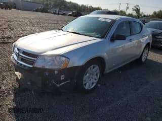 2011 Dodge Avenger Express z VIN 1B3BD4FB4BN616692, wystawiony jako Copart lot #66039075 z przebiegiem 42 839 mil mil oraz Szkoda całkowita • Salvage title. Historia ofert i sprzedaży dostępna na DreamBid. Obrazek 1.