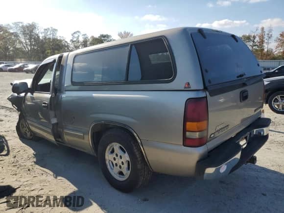 2000 Chevrolet Silverado 1500 LS with VIN 1GCEC14T5YZ155898, listed as a Copart auction lot 75788424 with 197,387 mi miles and Salvage title. Bid and sale history available at DreamBid. Image 2.