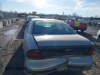 1999 Chevrolet Monte Carlo LS с VIN 2G1WW12M4X9183264, выставлен на аукционе IAAI как лот 41388935 с пробегом 135 826 миль миль и . История ставок и продаж доступна на DreamBid. Изображение 6.