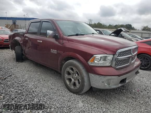 2017 Ram 1500 Laramie z VIN 1C6RR7NM0HS567589, wystawiony jako Copart lot #85507835 z przebiegiem 123 461 mil mil oraz Szkoda całkowita • Salvage title. Historia ofert i sprzedaży dostępna na DreamBid. Obrazek 4.