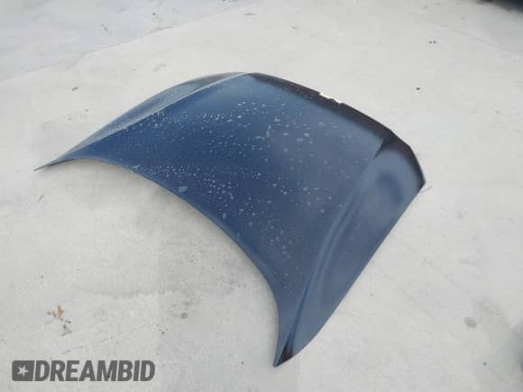 2022 Volvo S60 Momentum z VIN 7JRL12TZXNG160855, wystawiony jako IAAI lot #42598490 z przebiegiem 33 848 mil mil oraz . Historia ofert i sprzedaży dostępna na DreamBid. Obrazek 19.