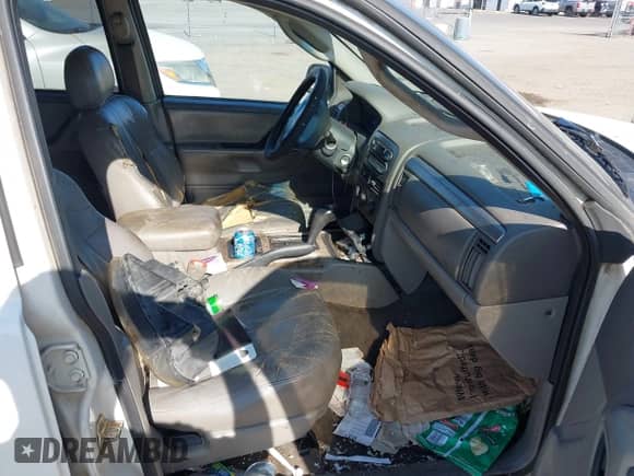 2004 Jeep Grand Cherokee Laredo with VIN 1J4GX48S54C287065, listed as a IAAI auction lot 42780912 with 367,484 mi miles and . Bid and sale history available at DreamBid. Image 5.