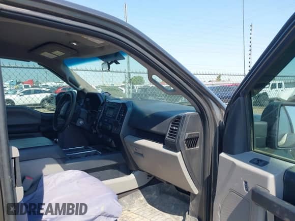 2016 Ford F-150 XLT z VIN 1FTEX1EP6GFC78907, wystawiony jako IAAI lot #42882879 z przebiegiem 208 427 mil mil oraz . Historia ofert i sprzedaży dostępna na DreamBid. Obrazek 5.