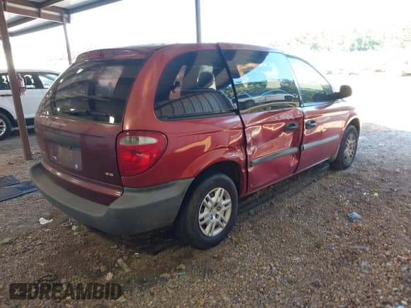 2007 Dodge Caravan SE with VIN 1D4GP25R87B204110, listed as a IAAI auction lot 42846033 with 348,487 mi miles and . Bid and sale history available at DreamBid. Image 4.