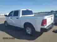 2021 Ram 1500 Tradesman z VIN 3C6RR7KG1MG564698, wystawiony jako Copart lot #63082935 z przebiegiem 36 172 mil mil oraz Nie do naprawy • Non repairable. Historia ofert i sprzedaży dostępna na DreamBid. Obrazek 2.