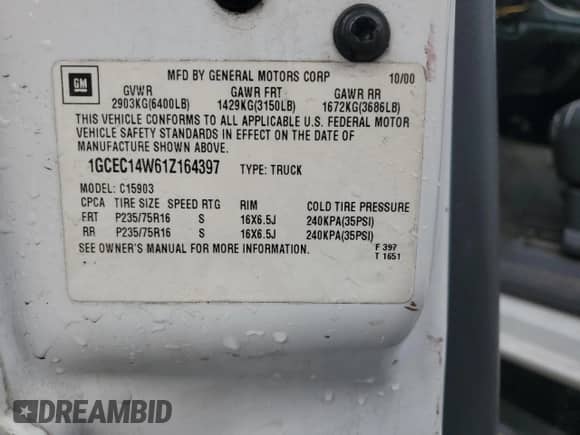 2001 Chevrolet Silverado 1500 with VIN 1GCEC14W61Z164397, listed as a Copart auction lot 80080225 with 398,139 mi miles and Salvage title. Bid and sale history available at DreamBid. Image 13.