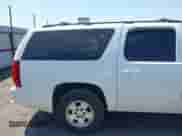 2012 Chevrolet Suburban LS с VIN 1GNSCHE00CR277780, выставлен на аукционе IAAI как лот 42038230 с пробегом 205 820 миль миль и . История ставок и продаж доступна на DreamBid. Изображение 18.