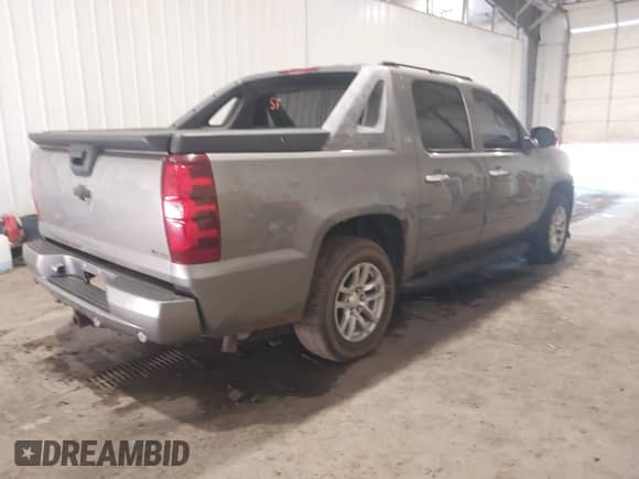 2007 Chevrolet Avalanche 3LT с VIN 3GNFK12397G269967, выставлен на аукционе IAAI как лот 43072707 с пробегом 210 760 миль миль и . История ставок и продаж доступна на DreamBid. Изображение 4.