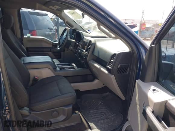 2018 Ford F-150 XL with VIN 1FTEW1CP6JKE70381, listed as a IAAI auction lot 42700963 with 127,595 mi miles and . Bid and sale history available at DreamBid. Image 5.