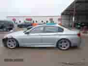 2015 BMW 5 Series 550i с VIN WBAKN9C54FD961043, выставлен на аукционе IAAI как лот 41952631 с пробегом 109 762 миль миль и . История ставок и продаж доступна на DreamBid. Изображение 13.