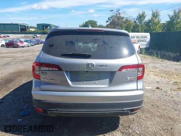 2022 Honda Pilot Special Edition z VIN 5FNYF6H23NB068344, wystawiony jako IAAI lot #43302608 z przebiegiem 2 322 mil mil oraz . Historia ofert i sprzedaży dostępna na DreamBid. Obrazek 16.