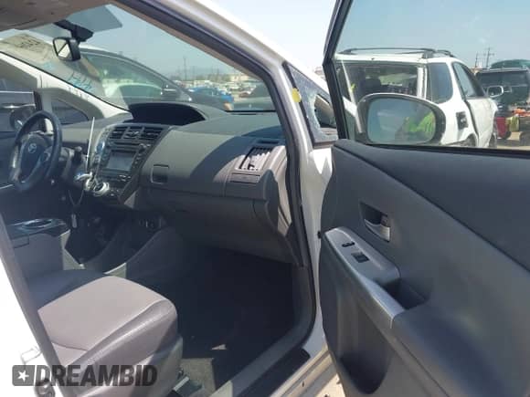 2013 Toyota Prius Two с VIN JTDZN3EU4D3229095, выставлен на аукционе IAAI как лот 42426497 с пробегом 80 809 миль миль и . История ставок и продаж доступна на DreamBid. Изображение 5.