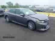 2019 Toyota Camry Hybrid LE с VIN 4T1B31HK3KU510944, выставлен на аукционе IAAI как лот 42493641 с пробегом 137 300 миль миль и . История ставок и продаж доступна на DreamBid. Изображение 1.