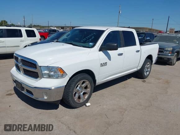 2013 Ram 1500 z VIN 1C6RR6LP5DS534444, wystawiony jako IAAI lot #43433054 z przebiegiem 176 440 mil mil oraz . Historia ofert i sprzedaży dostępna na DreamBid. Obrazek 2.