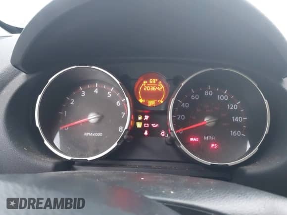 2009 Nissan Rogue SL z VIN JN8AS58T59W045525, wystawiony jako IAAI lot #41209501 z przebiegiem 203 642 mil mil oraz . Historia ofert i sprzedaży dostępna na DreamBid. Obrazek 7.