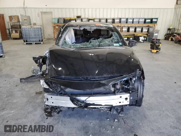 2022 Toyota Camry SE с VIN 4T1G11AK0NU697960, выставлен на аукционе Copart как лот 90143175 с пробегом Не указан миль и Чистый • Clean title. История ставок и продаж доступна на DreamBid. Изображение 5.