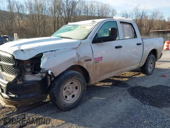 2023 Ram 1500 Express с VIN 3C6RR7KT7PG641320, выставлен на аукционе IAAI как лот 41072163 с пробегом 30 464 миль миль и . История ставок и продаж доступна на DreamBid. Изображение 2.