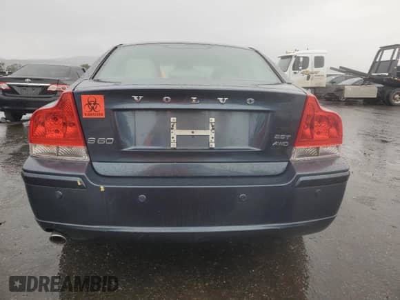 2009 Volvo S60 2.5T с VIN YV1RH592492732788, выставлен на аукционе Copart как лот 88587095 с пробегом Не указан миль и Списание • Salvage title. История ставок и продаж доступна на DreamBid. Изображение 6.