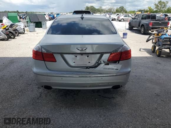2011 Hyundai Genesis z VIN KMHGC4DF3BU132284, wystawiony jako Copart lot #68530125 z przebiegiem 156 377 mil mil oraz Szkoda całkowita • Salvage title. Historia ofert i sprzedaży dostępna na DreamBid. Obrazek 6.