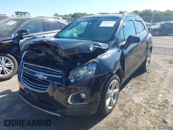 2015 Chevrolet Trax LTZ z VIN 3GNCJTSB4FL205608, wystawiony jako IAAI lot #42969923 z przebiegiem 63 578 mil mil oraz . Historia ofert i sprzedaży dostępna na DreamBid. Obrazek 17.