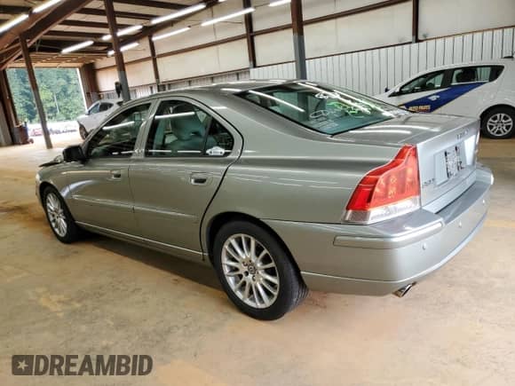 2008 Volvo S60 2.5T с VIN YV1RS592982687640, выставлен на аукционе Copart как лот 82159925 с пробегом 238 504 миль миль и Списание • Salvage title. История ставок и продаж доступна на DreamBid. Изображение 2.