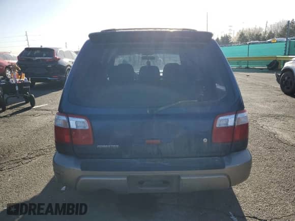2001 Subaru Forester S with VIN JF1SF65501G713476, listed as a Copart auction lot 51933395 with 190,622 mi miles and Non repairable. Bid and sale history available at DreamBid. Image 6.