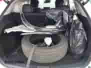 2024 Mazda CX-5 S Preferred z VIN JM3KFBCM7R0364230, wystawiony jako IAAI lot #41859044 z przebiegiem 13 899 mil mil oraz . Historia ofert i sprzedaży dostępna na DreamBid. Obrazek 12.
