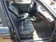 1990 BMW 7 Series с VIN WBAGB4316LDB63866, выставлен на аукционе IAAI как лот 42625032 с пробегом Не указан миль и . История ставок и продаж доступна на DreamBid. Изображение 5.