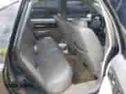 1994 Chevrolet Caprice LS z VIN 1G1BN52P1RR181726, wystawiony jako IAAI lot #39920828 z przebiegiem 115 128 mil mil oraz . Historia ofert i sprzedaży dostępna na DreamBid. Obrazek 8.