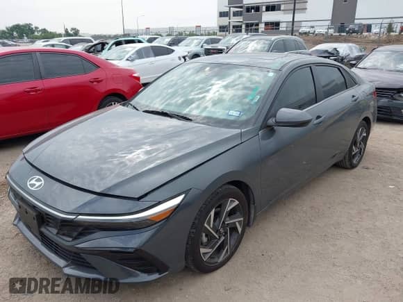 2024 Hyundai Elantra SEL с VIN KMHLS4DGXRU761920, выставлен на аукционе IAAI как лот 43064401 с пробегом 14 433 миль миль и . История ставок и продаж доступна на DreamBid. Изображение 2.