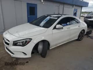 2019 Mercedes-Benz CLA 250 с VIN WDDSJ4EB0KN726024, выставлен на аукционе Copart как лот 71043915 с пробегом 64 657 миль миль и Списание • Salvage title. История ставок и продаж доступна на DreamBid. Изображение 1.