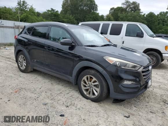 2016 Hyundai Tucson SE with VIN KM8J33A4XGU224096, listed as a Copart auction lot 64821615 with 131,417 mi miles and Clean title. Bid and sale history available at DreamBid. Image 4.