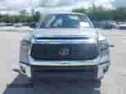 2021 Toyota Tundra SR5 z VIN 5TFDY5F17MX047532, wystawiony jako IAAI lot #42384142 z przebiegiem 79 318 mil mil oraz . Historia ofert i sprzedaży dostępna na DreamBid. Obrazek 12.