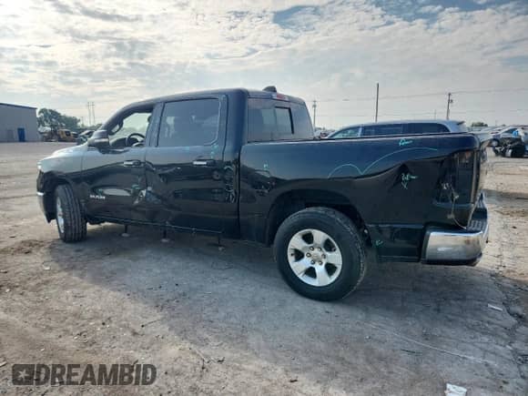 2020 Ram 1500 Lone Star z VIN 1C6RREFT3LN317328, wystawiony jako Copart lot #80871135 z przebiegiem 112 530 mil mil oraz Szkoda całkowita • Salvage title. Historia ofert i sprzedaży dostępna na DreamBid. Obrazek 2.