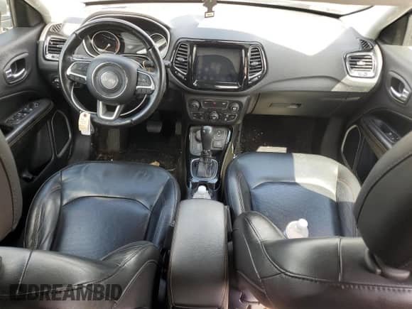 2018 Jeep Compass Limited с VIN 3C4NJDCBXJT190613, выставлен на аукционе Copart как лот 71236625 с пробегом Не указан миль и Списание • Salvage title. История ставок и продаж доступна на DreamBid. Изображение 8.
