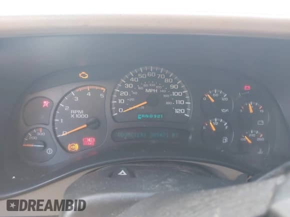 2005 Chevrolet Silverado 2500HD LS с VIN 1GCHC23275F968815, выставлен на аукционе IAAI как лот 43234954 с пробегом 305 421 миль миль и . История ставок и продаж доступна на DreamBid. Изображение 7.