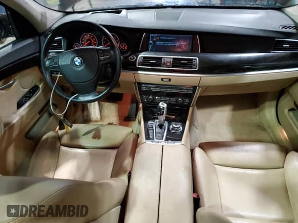 2012 BMW 5 Series 550i Gran Turismo xDrive с VIN WBASP4C51CC899812, выставлен на аукционе Copart как лот 84320764 с пробегом 92 429 миль миль и Чистый • Clean title. История ставок и продаж доступна на DreamBid. Изображение 8.