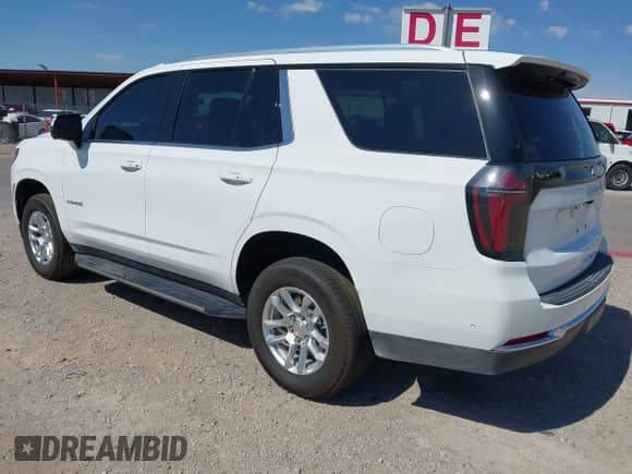 2025 Chevrolet Tahoe LT z VIN 1GNS5NRD5SR206031, wystawiony jako IAAI lot #43214210 z przebiegiem 18 166 mil mil oraz . Historia ofert i sprzedaży dostępna na DreamBid. Obrazek 3.