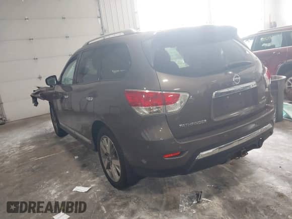 2015 Nissan Pathfinder SL с VIN 5N1AR2MM5FC701090, выставлен на аукционе IAAI как лот 42538217 с пробегом 126 918 миль миль и . История ставок и продаж доступна на DreamBid. Изображение 3.