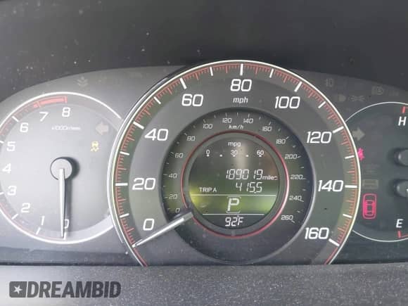 2014 Honda Accord EX z VIN 1HGCT1B71EA016134, wystawiony jako IAAI lot #43497765 z przebiegiem 189 019 mil mil oraz . Historia ofert i sprzedaży dostępna na DreamBid. Obrazek 15.