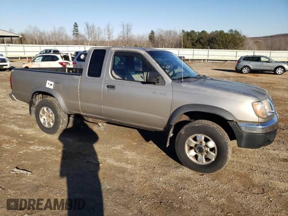 2000 Nissan Frontier XE с VIN 1N6ED26YXYC356904, выставлен на аукционе Copart как лот 41818235 с пробегом 248 147 миль миль и Чистый • Clean title. История ставок и продаж доступна на DreamBid. Изображение 4.