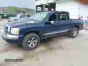 2005 Dodge Dakota Laramie с VIN 1D7HW58NX5S227633, выставлен на аукционе IAAI как лот 42122619 с пробегом 85 338 миль миль и . История ставок и продаж доступна на DreamBid. Изображение 2.