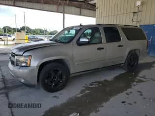 2007 Chevrolet Suburban LTZ z VIN 3GNFC16Y47G267093, wystawiony jako Copart lot #77914934 z przebiegiem 188 405 mil mil oraz Szkoda całkowita • Salvage title. Historia ofert i sprzedaży dostępna na DreamBid. Obrazek 1.
