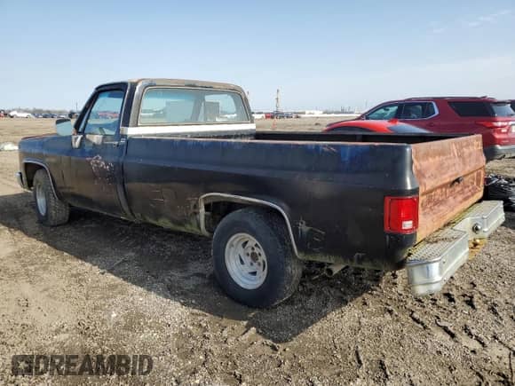 1982 Chevrolet Silverado 1500 с VIN 1GCDC14H6CF384785, выставлен на аукционе Copart как лот 45426465 с пробегом 80 489 миль миль и Чистый • Clean title. История ставок и продаж доступна на DreamBid. Изображение 2.