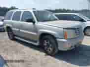 2006 Cadillac Escalade z VIN 1GYEC63N96R157399, wystawiony jako IAAI lot #42566862 z przebiegiem 207 184 mil mil oraz . Historia ofert i sprzedaży dostępna na DreamBid. Obrazek 1.