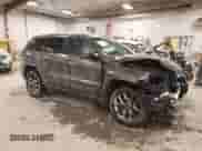 2021 Jeep Grand Cherokee 80th Anniversary z VIN 1C4RJFBG2MC736010, wystawiony jako IAAI lot #41355729 z przebiegiem 45 588 mil mil oraz . Historia ofert i sprzedaży dostępna na DreamBid. Obrazek 1.